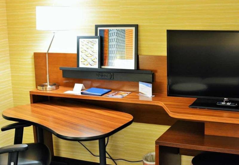Fairfield Inn & Suites By Marriott Omaha Northwest מראה חיצוני תמונה