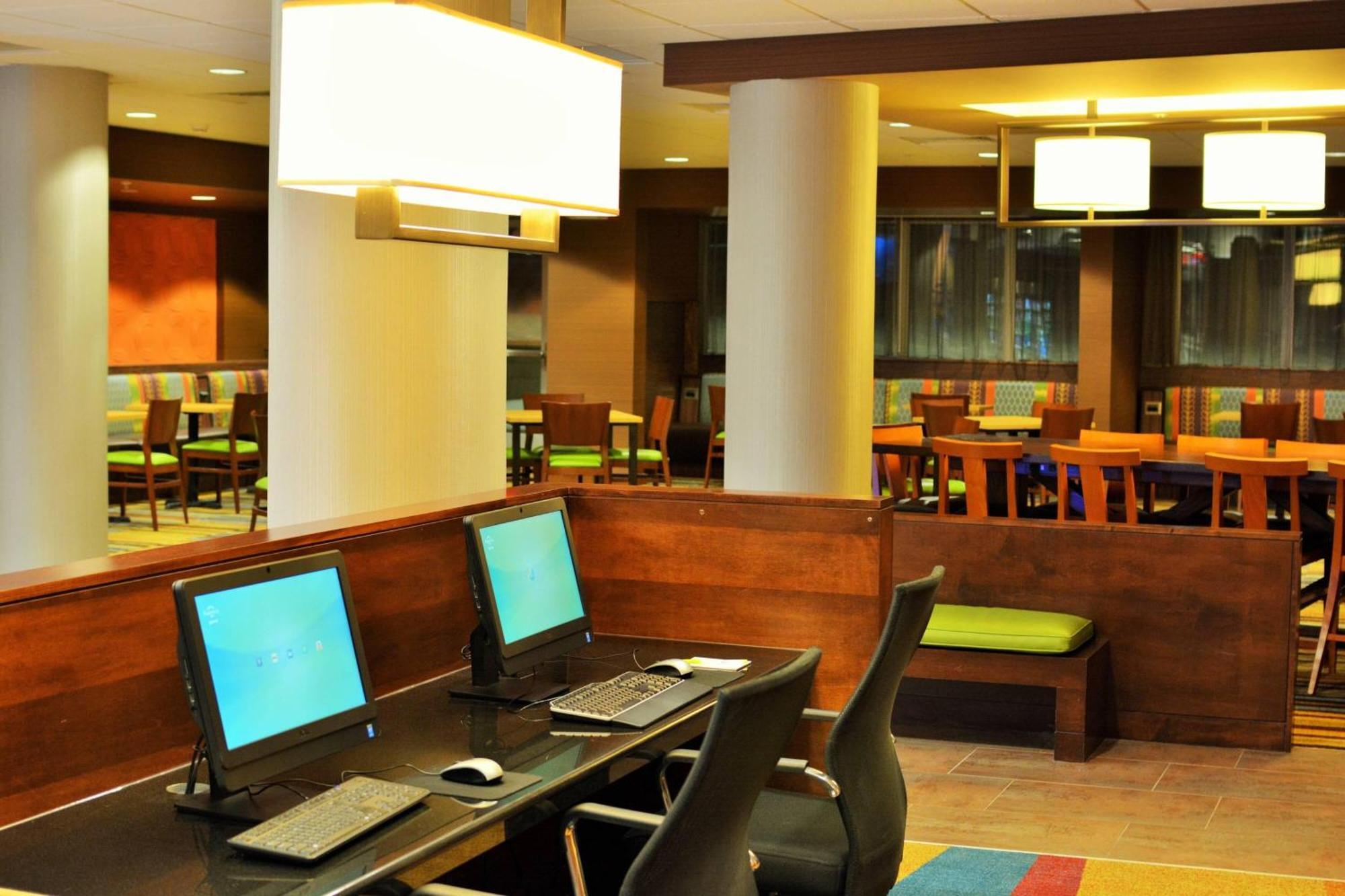 Fairfield Inn & Suites By Marriott Omaha Northwest מראה חיצוני תמונה