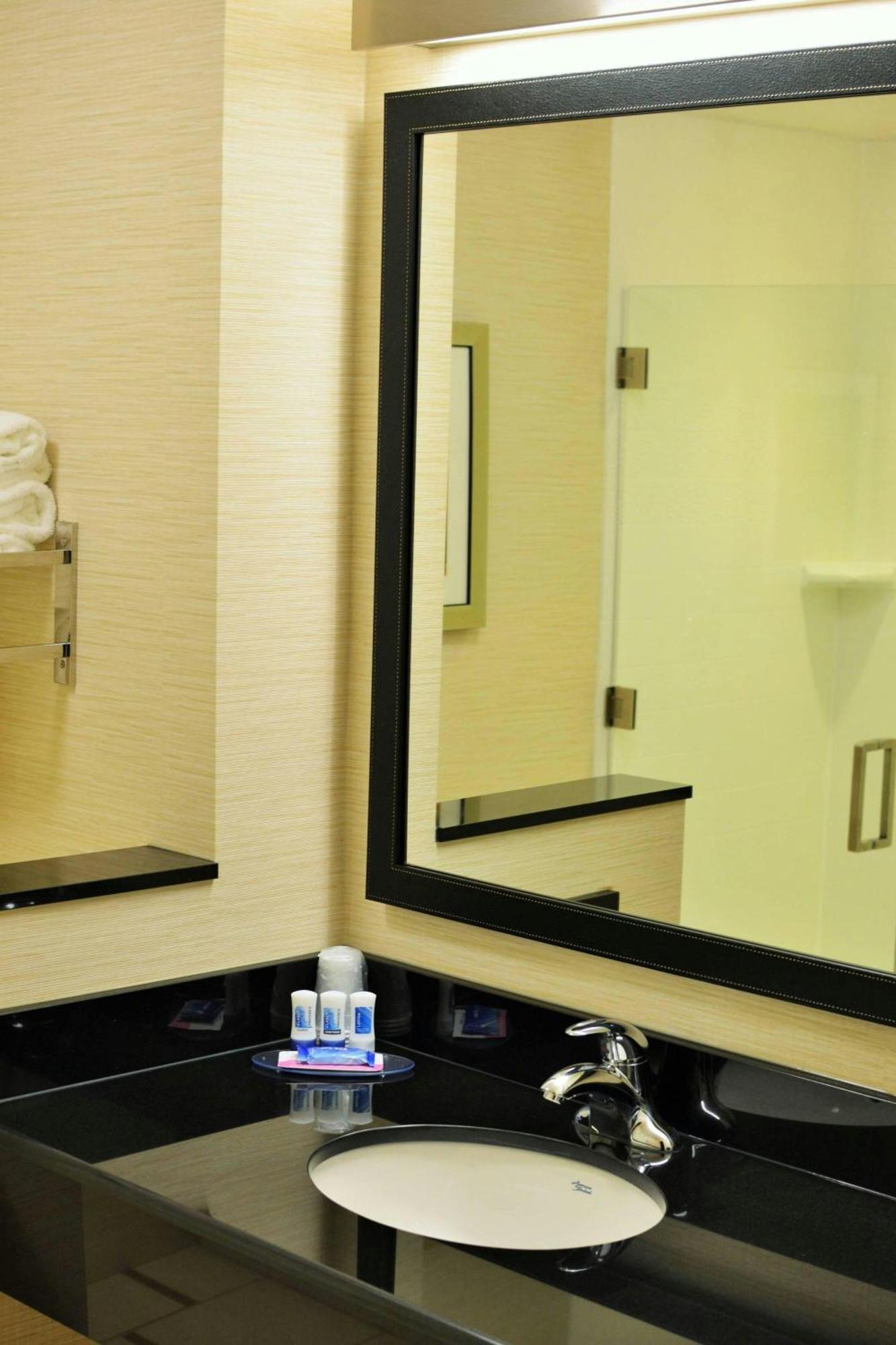 Fairfield Inn & Suites By Marriott Omaha Northwest מראה חיצוני תמונה