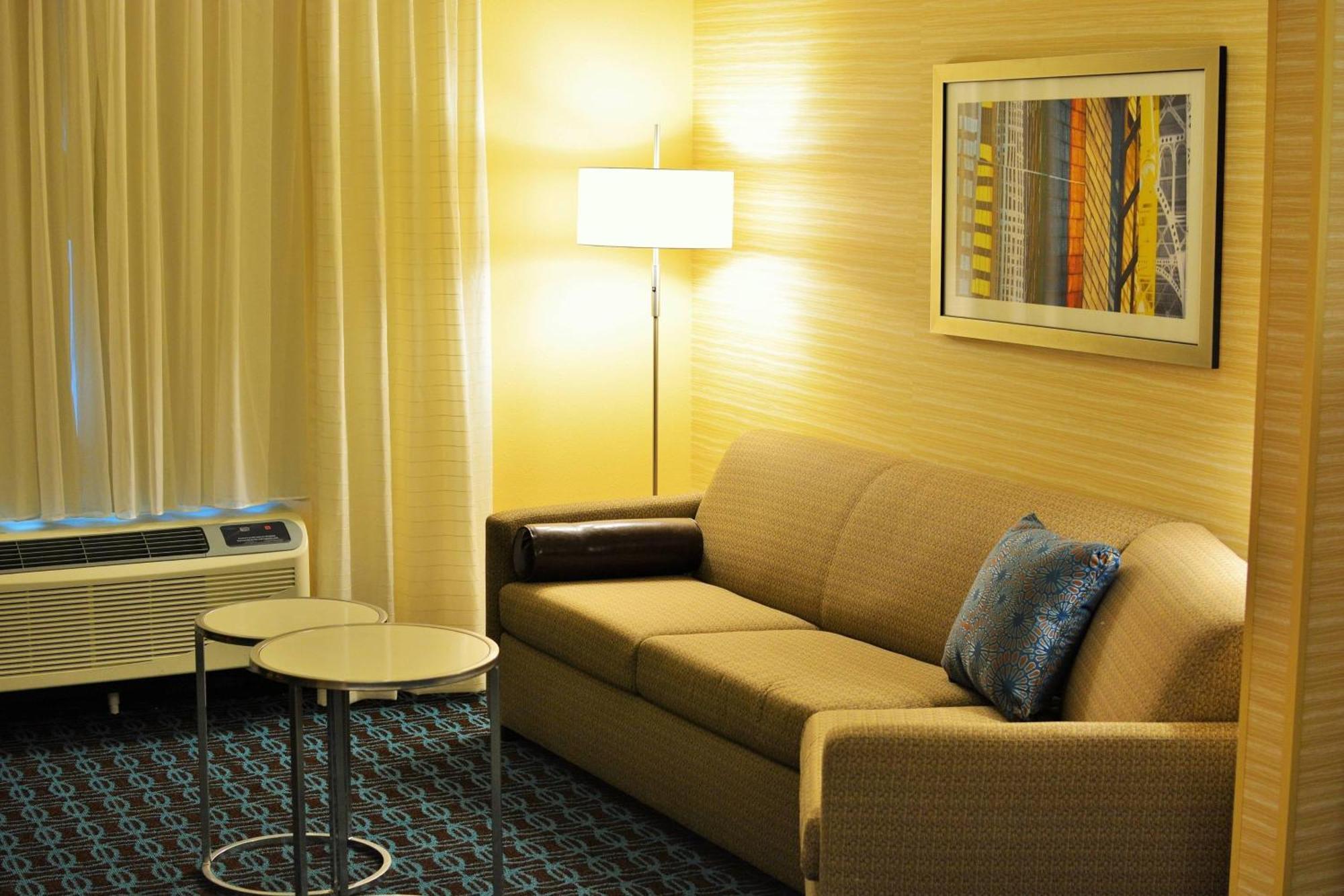 Fairfield Inn & Suites By Marriott Omaha Northwest מראה חיצוני תמונה