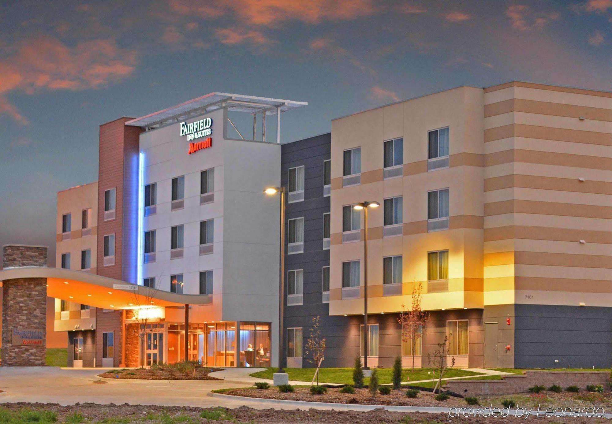Fairfield Inn & Suites By Marriott Omaha Northwest מראה חיצוני תמונה